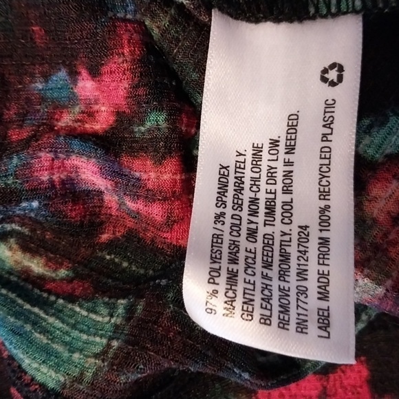 Rachel Comey X Target Long Sleeve Turtleneck  Kodak Red Floral NWT Size XXS - Picture 9 of 15